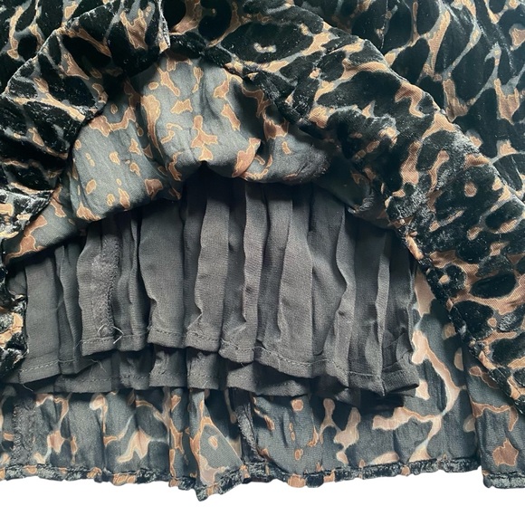 Chico’s Maxi Velvet Burnout Elastic Waist Cheetah Maxi Skirt Size 8 / M - Picture 4 of 8